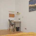 Rent a room in madrid