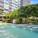 Rent 3 bedroom apartment in Brisbane City