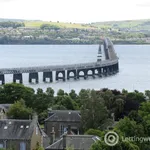 Rent 5 bedroom flat in Dundee