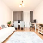 Rent 3 bedroom apartment of 60 m² in Krakow