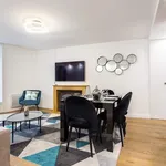 Appartement de 55 m² avec 1 chambre(s) en location à Paris