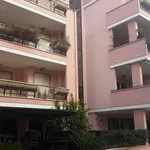 Rent 2 bedroom apartment of 60 m² in Roma