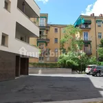 Affitto 3 camera appartamento di 90 m² in Bologna