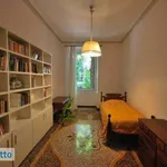 Rent 6 bedroom apartment of 190 m² in Genoa