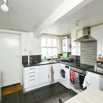 Rent 4 bedroom flat in East Midlands