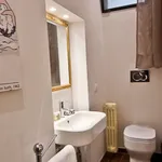 Rent 1 bedroom apartment of 50 m² in Florence