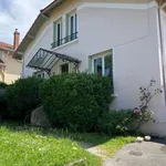 Maison de 12861 m² avec 6 chambre(s) en location à  CALUIRE ET CUIRE