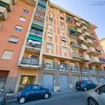 Rent 6 bedroom apartment of 95 m² in Genova