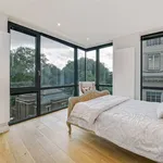 Rent 3 bedroom flat in London