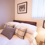 Rent 5 bedroom apartment in West Midlands