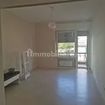 Rent 4 bedroom apartment of 95 m² in Genoa