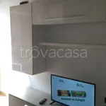 Affitto 1 camera appartamento di 25 m² in Lomagna