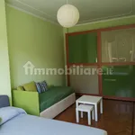 Rent 3 bedroom apartment of 80 m² in Genoa