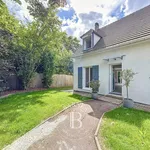 Rent 6 bedroom house of 139 m² in Rueil-Malmaison