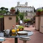 Rent 4 bedroom apartment of 140 m² in Rome