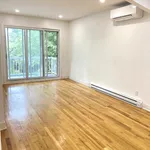  appartement avec 3 chambre(s) en location à Montreal