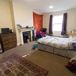 Rent 7 bedroom house in Leeds