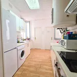 Rent a room of 220 m² in Madrid