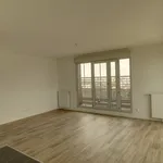 Rent 4 bedroom apartment of 84 m² in HOUILLES