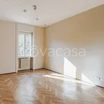 Rent 2 bedroom apartment of 85 m² in Milano