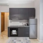 Rent 1 bedroom apartment of 45 m² in milan