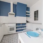 Rent 1 bedroom apartment of 430 m² in Paris