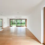 Rent 5 bedroom house of 280 m² in Prague