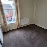 Rent 2 bedroom flat in North West England