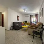 Rent a room of 70 m² in seville