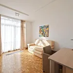 Rent 3 bedroom apartment in IXELLES