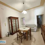 Affitto 2 camera appartamento di 75 m² in Palermo