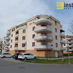 Pronajměte si 2 ložnic/e byt o rozloze 77 m² v Pilsen