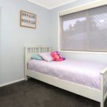 Rent 5 bedroom house in Helensvale