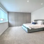 Rent 6 bedroom house in East Of England