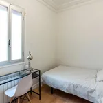 Rent a room of 125 m² in Madrid