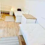 Rent 2 bedroom apartment of 55 m² in Düsseldorf