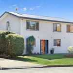 Rent 4 bedroom house in Tweed Heads West