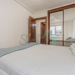 Alquilo 1 dormitorio apartamento de 49 m² en Oviedo