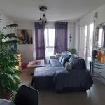 Rent 3 bedroom apartment of 59 m² in Vaulx-en-Velin