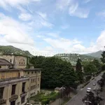 Rent 3 bedroom apartment of 90 m² in Como