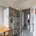 Rent 4 bedroom apartment of 95 m² in Milan