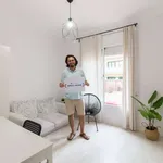 Rent 3 bedroom apartment of 100 m² in barcelona