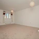 Rent 2 bedroom flat in West Oxfordshire