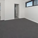 Rent 3 bedroom apartment in Parramatta