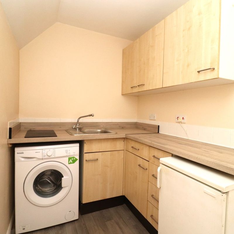 1 room apartment to let in Fair Oak  Botley, Southampton united_kingdom