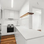 Rent 2 bedroom apartment in Toorak