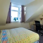 Rent 3 bedroom apartment in Scotland