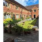 Rent 2 bedroom flat in West Midlands