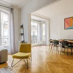 Rent 3 bedroom apartment of 120 m² in Paris