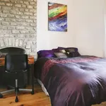 Rent a room of 80 m² in dublin